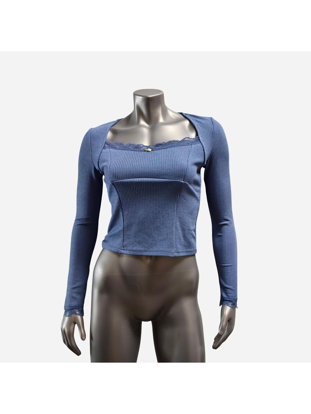 Cider Women's Blue Crop-top